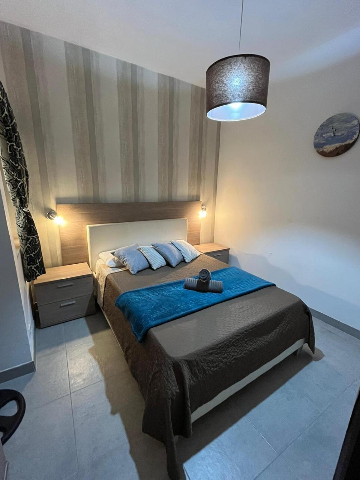 Serenity Sea-View Maisonette Marsalforn Exterior foto